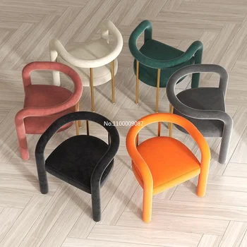 Легкий роскошный стул для макияжа, креативный стул для макияжа, сетчатая красная вставка со спинкой, маникюрный туалетный столик, дизайнерский обеденный стул